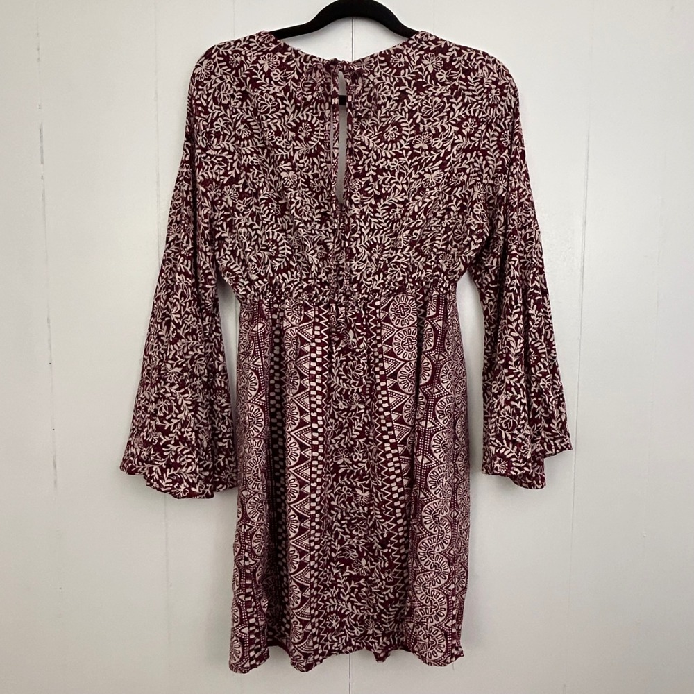Angie Womens Burgundy Paisley Bell Sleeve Lace Up Mini Dress Small Boho Rayon - Picture 2 of 12